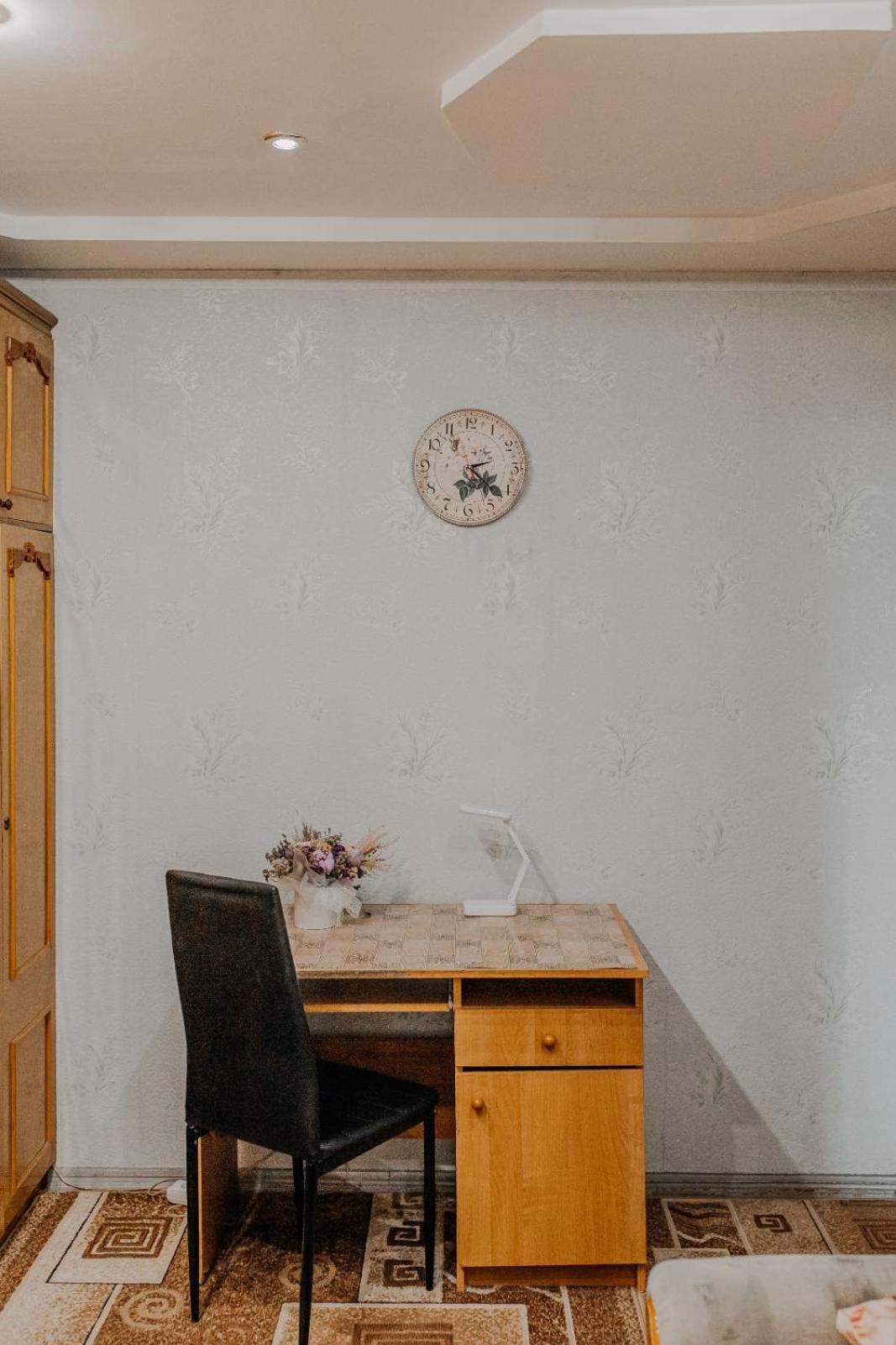 Comfortable Apartments On Hrushevskogo Street Near 16 City Hospital Dnipro Bagian luar foto